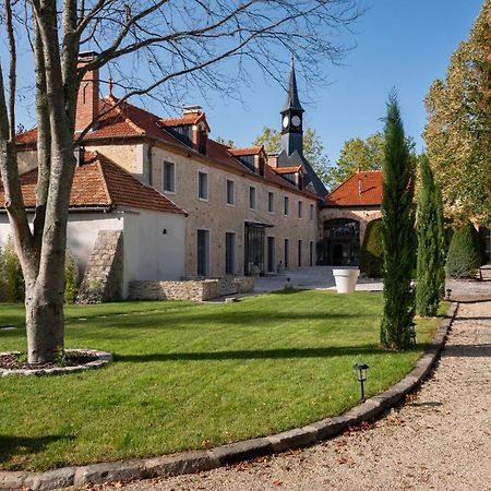 Le Clocher De La Duchesse Bonnelles Exteriér fotografie